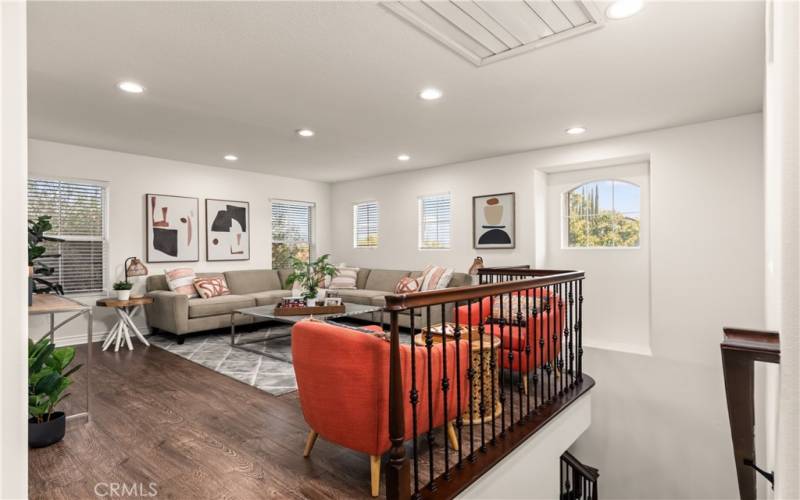 Upstairs Loft Bonus Room