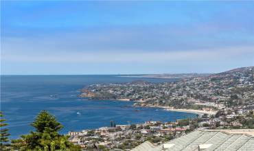 2340 Crestview Drive, Laguna Beach, California 92651, 4 Bedrooms Bedrooms, ,5 BathroomsBathrooms,Residential Lease,Rent,2340 Crestview Drive,LG24145695