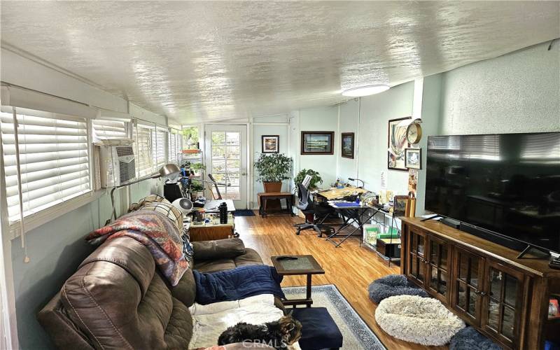 enclosed rear sunroom