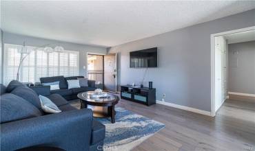 100 Hermosa Avenue 3F, Long Beach, California 90802, 1 Bedroom Bedrooms, ,1 BathroomBathrooms,Residential,Buy,100 Hermosa Avenue 3F,PW24143643