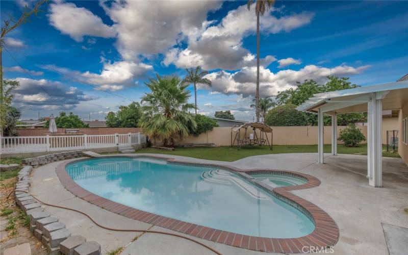 Pool & Spa with new pool heater