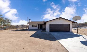 16371 Puesta Del Sol Drive, Victorville, California 92394, 3 Bedrooms Bedrooms, ,2 BathroomsBathrooms,Residential,Buy,16371 Puesta Del Sol Drive,EV24146173