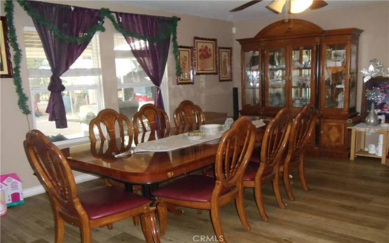 Family room/ dining room