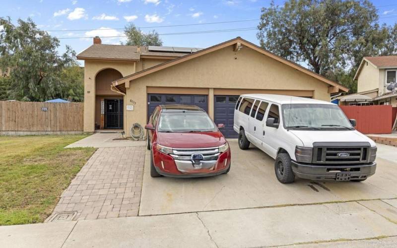 3 plus drive way parking.