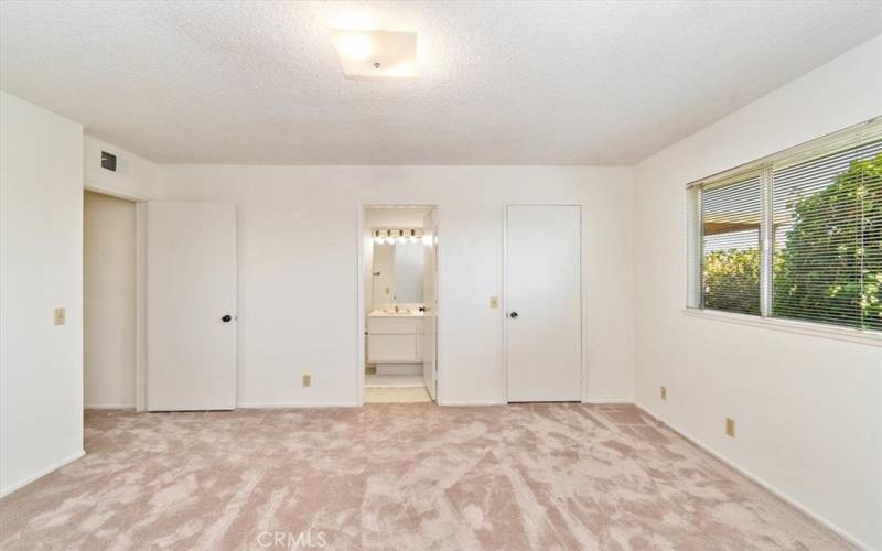 Main bedroom, bath and walk in closet view