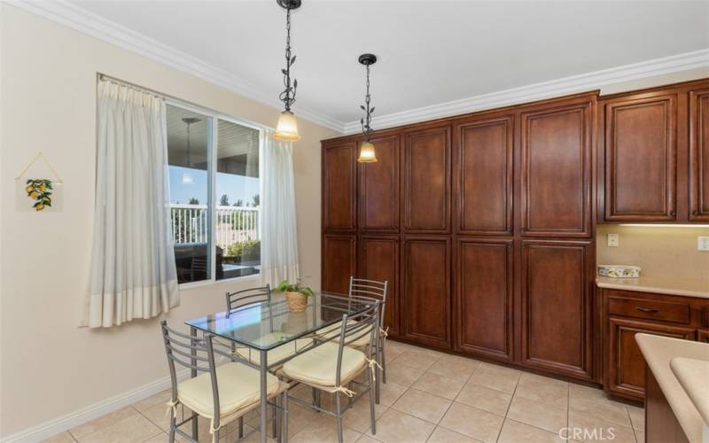 Kitchen nook