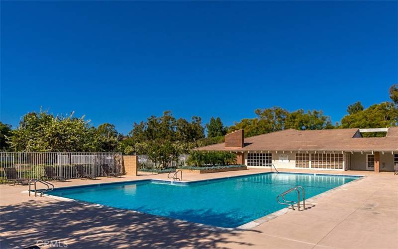 Large community pool, spa & clubhouse within walking distance
