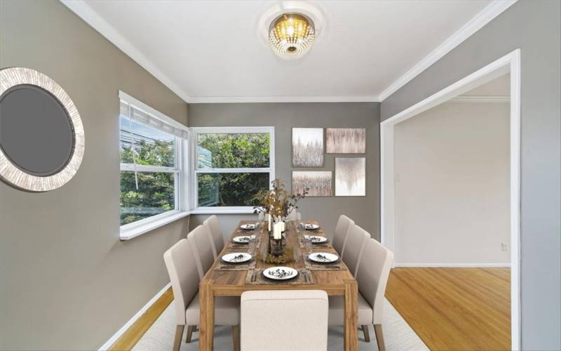 Virtually staged dining room