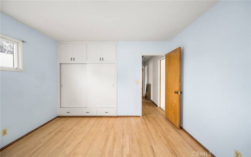 Back bedroom looking to hallway