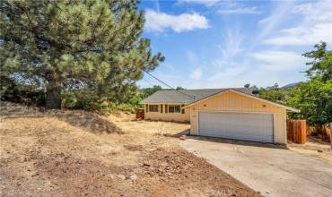 10565 Sunset Ridge Drive, Kelseyville, California 95451, 3 Bedrooms Bedrooms, ,2 BathroomsBathrooms,Residential,Buy,10565 Sunset Ridge Drive,LC24145349