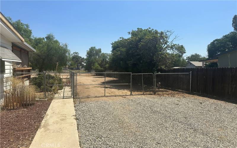 Side entrance to back yard