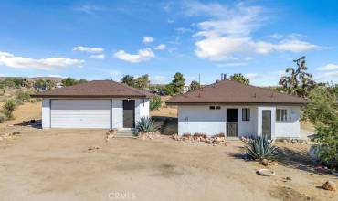 5075 Faith Lane, Yucca Valley, California 92284, 2 Bedrooms Bedrooms, ,1 BathroomBathrooms,Residential,Buy,5075 Faith Lane,SW24146922