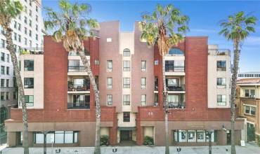 35 Linden Avenue 409, Long Beach, California 90802, 1 Bedroom Bedrooms, ,1 BathroomBathrooms,Residential,Buy,35 Linden Avenue 409,OC24145390