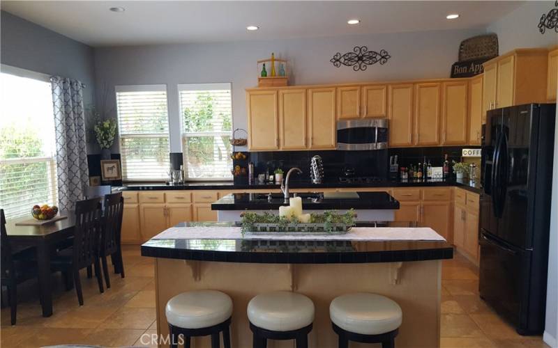 Fully stocked Kitchen