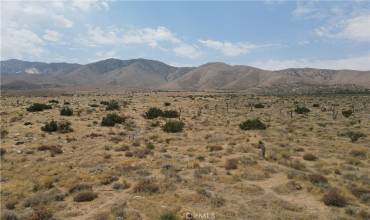 0 Grandview Rd., Lucerne Valley, California 92356, ,Land,Buy,0 Grandview Rd.,AR24147473