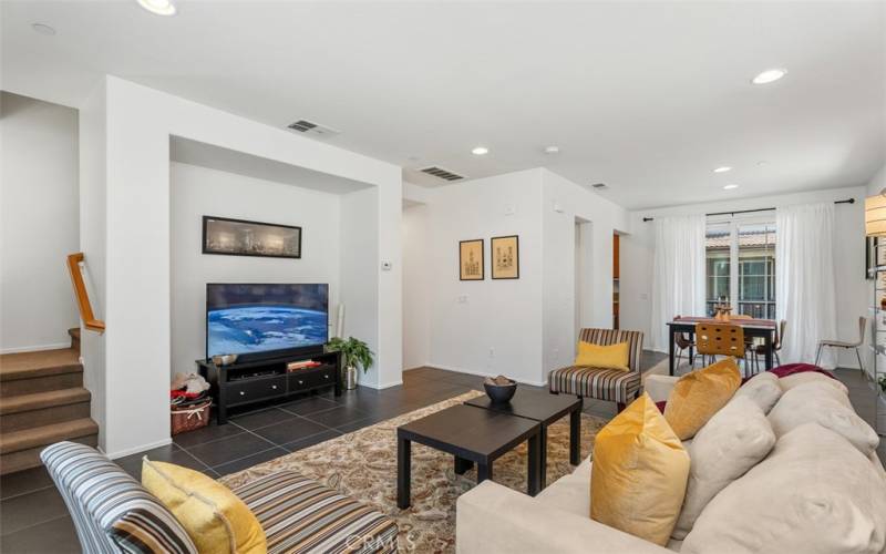 Entertainment alcove in main living area