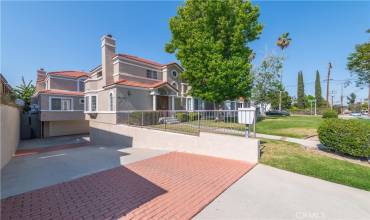 201 Palmetto Drive 3B, Alhambra, California 91801, 3 Bedrooms Bedrooms, ,3 BathroomsBathrooms,Residential,Buy,201 Palmetto Drive 3B,OC24147632