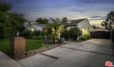 5715 Bucknell Avenue, Valley Village, California 91607, 3 Bedrooms Bedrooms, ,3 BathroomsBathrooms,Residential Lease,Rent,5715 Bucknell Avenue,24414095