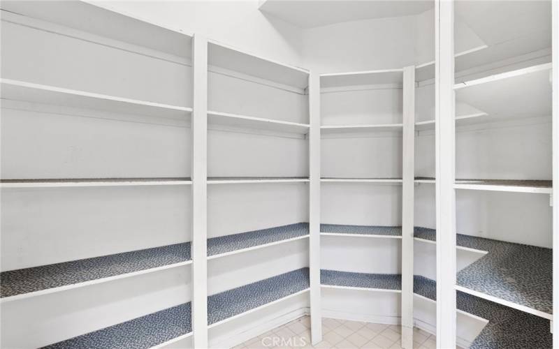 Ample walk-in pantry