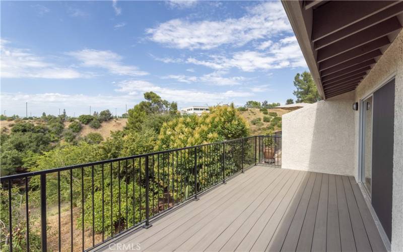 Main floor Deck balcony