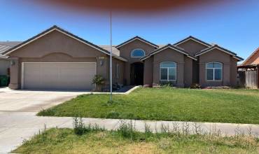 623 Westminster Way, Los Banos, California 93635, 3 Bedrooms Bedrooms, ,2 BathroomsBathrooms,Residential,Buy,623 Westminster Way,ML81973691