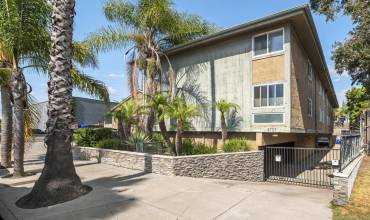 4737 Felton St 3, San Diego, California 92116, 2 Bedrooms Bedrooms, ,2 BathroomsBathrooms,Residential,Buy,4737 Felton St 3,240016681SD