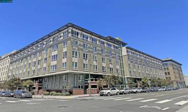 1511 Jefferson St 103, Oakland, California 94612, 2 Bedrooms Bedrooms, ,2 BathroomsBathrooms,Residential,Buy,1511 Jefferson St 103,41066975