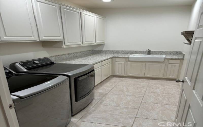 Indoor laundry room