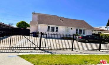 1240 W 101st Street, Los Angeles, California 90044, 4 Bedrooms Bedrooms, ,2 BathroomsBathrooms,Residential,Buy,1240 W 101st Street,24417077