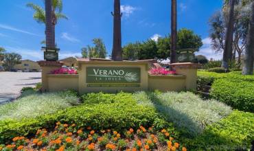 7405 Charmant Dr 2012, San Diego, California 92122, 1 Bedroom Bedrooms, ,1 BathroomBathrooms,Residential,Buy,7405 Charmant Dr 2012,240016748SD