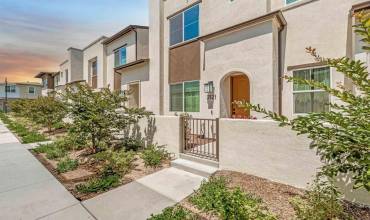 2121 Bluestone Circle, Chula Vista, California 91913, 3 Bedrooms Bedrooms, ,2 BathroomsBathrooms,Residential,Buy,2121 Bluestone Circle,NDP2406380