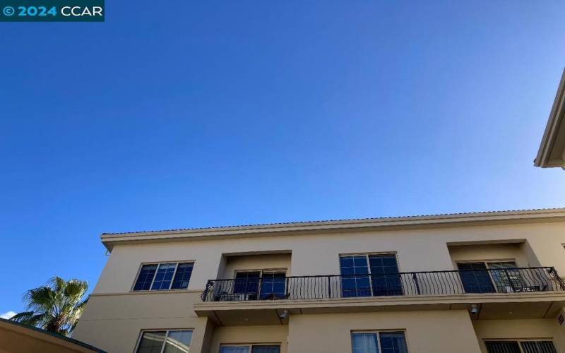 COURTYARD VIEW OF PENTHOUSE