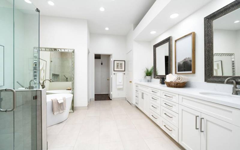 MASTER BATHROOM