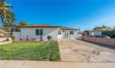 836 W 129th Street, Gardena, California 90247, 3 Bedrooms Bedrooms, ,2 BathroomsBathrooms,Residential,Buy,836 W 129th Street,CV24148197