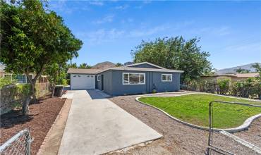 18521 10th Street, Bloomington, California 92316, 3 Bedrooms Bedrooms, ,1 BathroomBathrooms,Residential,Buy,18521 10th Street,CV24148620