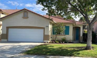 19907 Franks Way, Saugus, California 91350, 3 Bedrooms Bedrooms, ,2 BathroomsBathrooms,Residential,Buy,19907 Franks Way,SR24145126