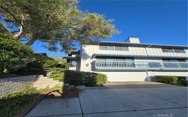 Close to UCSD, Shopping, Restaurants and Entertainment