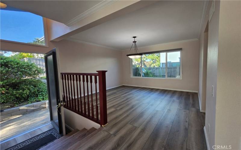 Light & Bright Open Floorplan w/ Wood Floors Throughout!