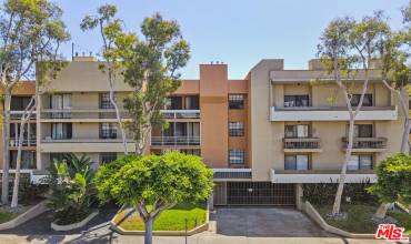 750 N Kings Road 208, West Hollywood, California 90069, 1 Bedroom Bedrooms, ,1 BathroomBathrooms,Residential,Buy,750 N Kings Road 208,24416859