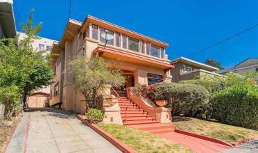 3531 Lakeshore Ave, Oakland, California 94610, 4 Bedrooms Bedrooms, ,1 BathroomBathrooms,Residential,Buy,3531 Lakeshore Ave,41067217