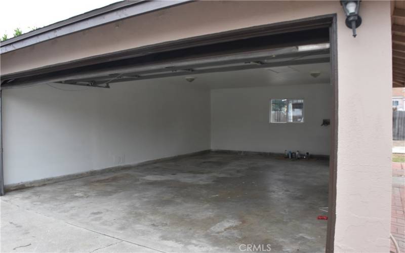 Detached Garage