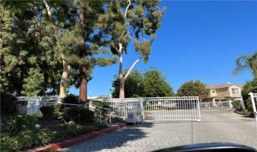 2410 N Towne Avenue 53, Pomona, California 91767, 2 Bedrooms Bedrooms, ,2 BathroomsBathrooms,Residential Lease,Rent,2410 N Towne Avenue 53,WS24137441