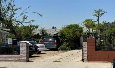 1109 S Ferris Avenue, Los Angeles, California 90022, 3 Bedrooms Bedrooms, ,Residential Income,Buy,1109 S Ferris Avenue,CV24149339