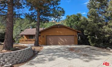 1813 Linden Drive, Pine Mountain Club, California 93222, 2 Bedrooms Bedrooms, ,2 BathroomsBathrooms,Residential,Buy,1813 Linden Drive,24417887