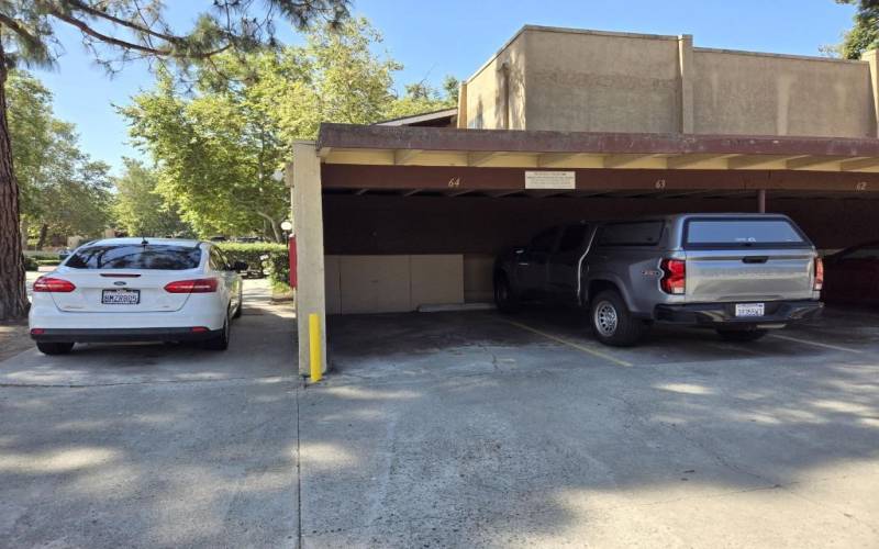 1 carport plus 1 open parking