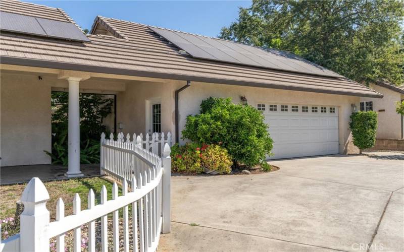 Garage with a bonus Room