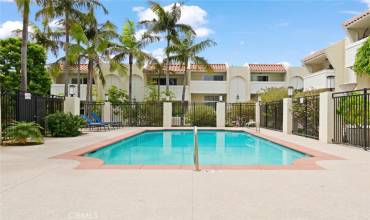 207 Valley Drive, Hermosa Beach, California 90254, 3 Bedrooms Bedrooms, ,3 BathroomsBathrooms,Residential Lease,Rent,207 Valley Drive,SB24148184