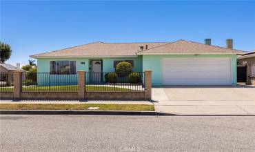 2231 Beaufort Drive, Oxnard, California 93033, 4 Bedrooms Bedrooms, ,2 BathroomsBathrooms,Residential,Buy,2231 Beaufort Drive,SR24116570