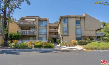 327 Chestnut Hill Court 22, Thousand Oaks, California 91360, 1 Bedroom Bedrooms, ,1 BathroomBathrooms,Residential,Buy,327 Chestnut Hill Court 22,24417939