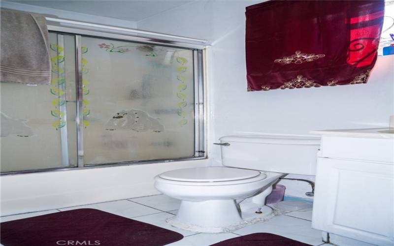 Unit Bathroom